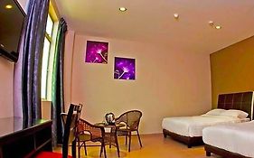 Ayer Hitam Hotel